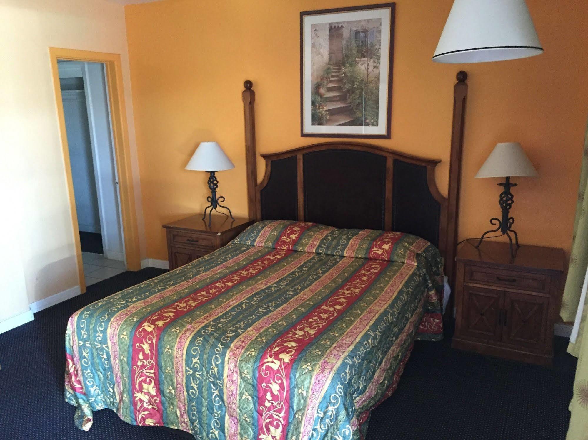Western Sands Motel Индиоу Екстериор снимка
